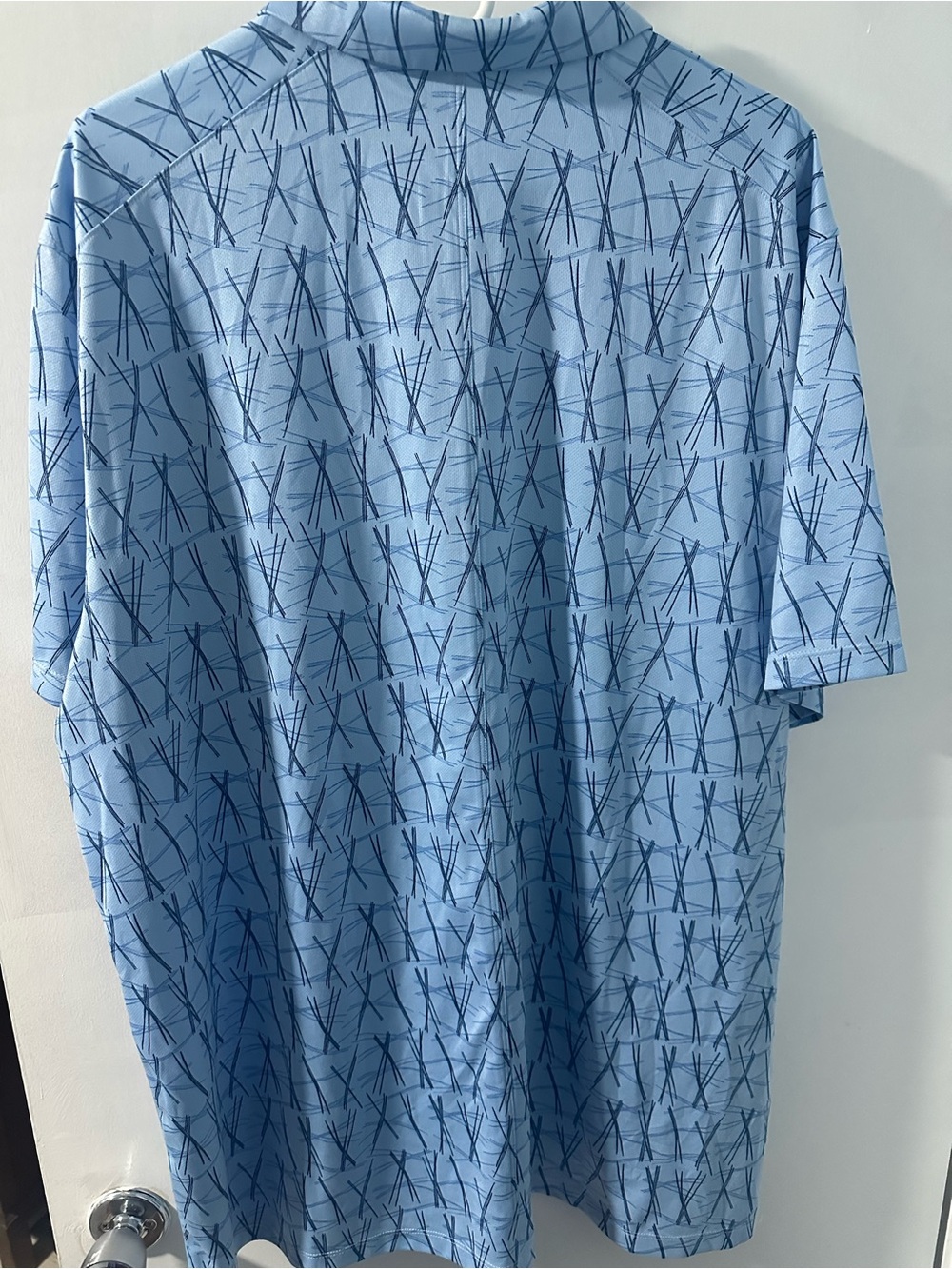 Bundle Consisting of 2 Nike Men’s Golf Dri Fit Polos - Picture 3 of 6